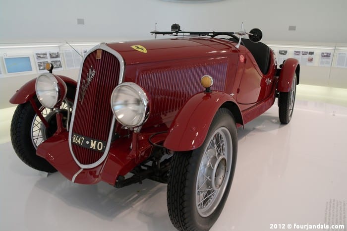 Old Ferrari Enzo 7