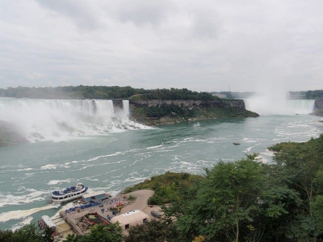 East, South, West, North - 18,068km through Canada and USA (Week 2) 67 P9120476