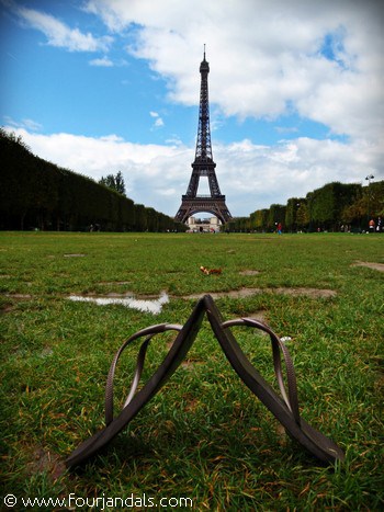 Eiffel Tower, What are Jandals