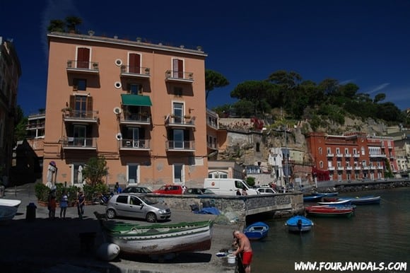 Cute town Kayak Naples