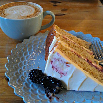 Coffee Cake Cake Edinburgh, Love Crumbs
