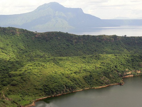 Most Beautiful Lakes in the World - Taal Lake