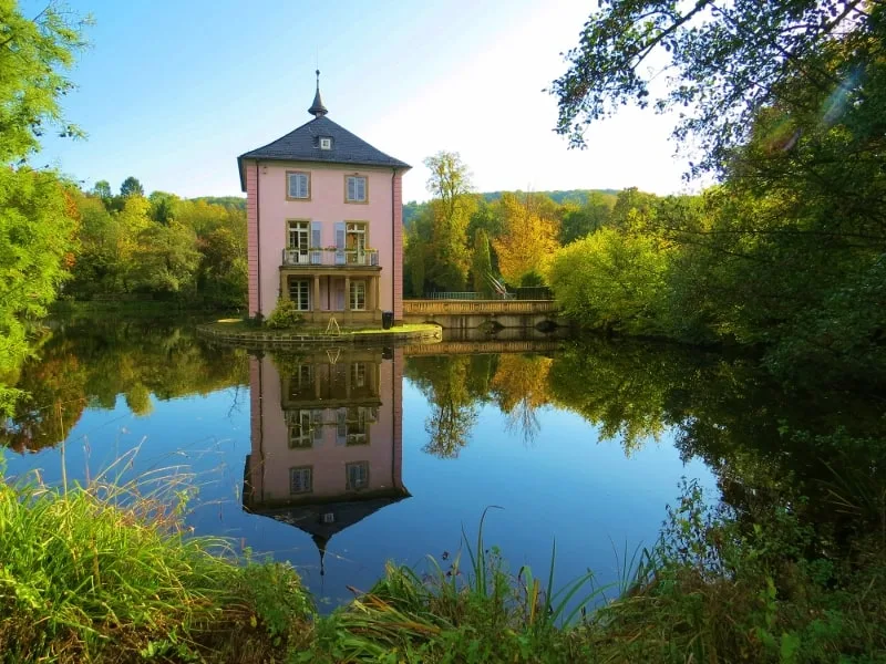 It may be small but this building on Trappensee Lake is classed as a castle! 