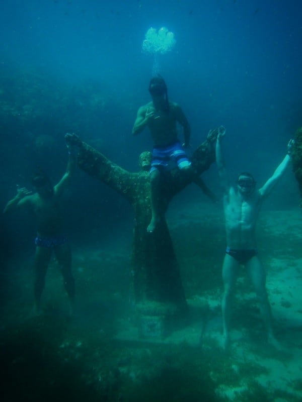 Grenadas Underwater Sculpture Park 04