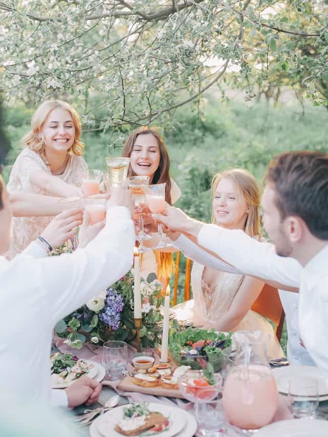 5 Tips to Keep in Mind When Enjoying Holidays With Your Spouse 33 pexels photo 415318