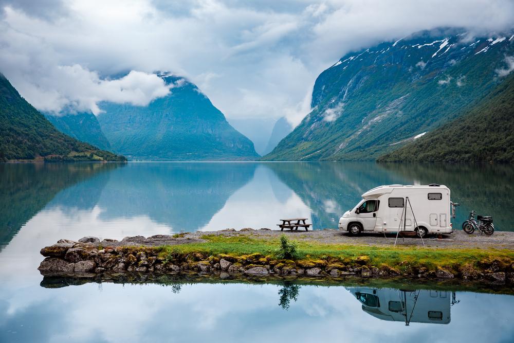 4 Essentials for Travelling in Comfort 33 word image