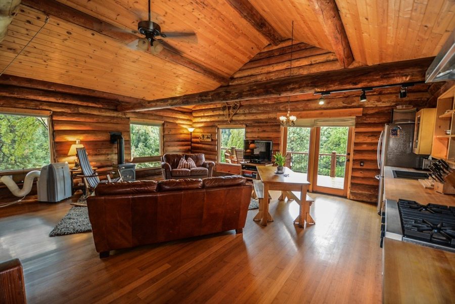 Planning Your First Post Quarantine Trip: 5 Destinations for Students 38 log home 2225442 1280