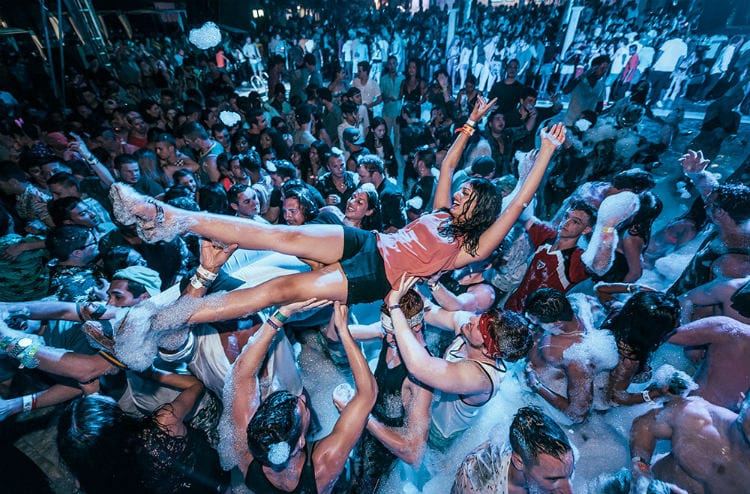 cancun nightlife