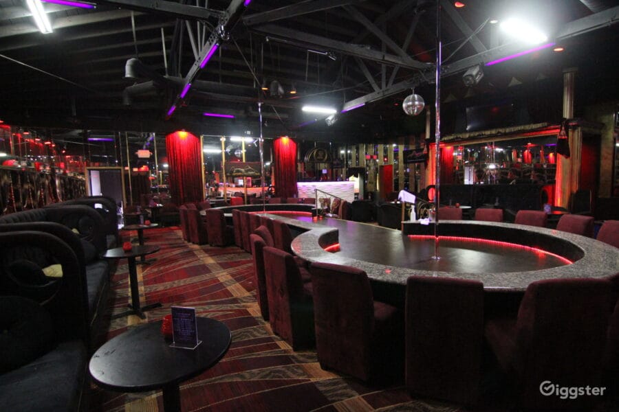 A 2025 Guide to Gentlemen's Clubs In The US: From Etiquette to Pricing 11 full hd